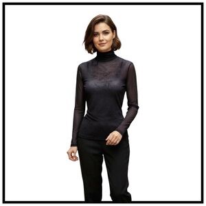 Ball of Cotton Women's Cardigan in Black and Brown